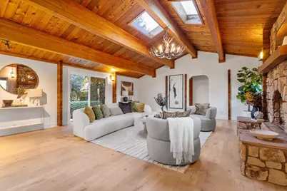686 Wilson Ave, Novato, CA 94947 - Photo 2