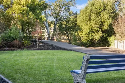 686 Wilson Ave, Novato, CA 94947 - Photo 22