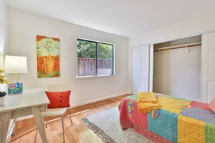 10815 E Estates Dr, Cupertino, CA 95014 - Photo 16
