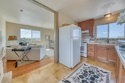 1696 Laguna St, Seaside, CA 93955 - Photo 4