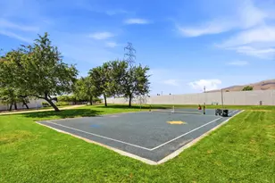203 Meadowland Dr, Milpitas, CA 95035 - Photo 6