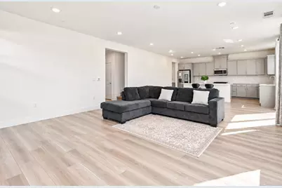 1971 Rosemary Dr, Hollister, CA 95023 - Photo 12