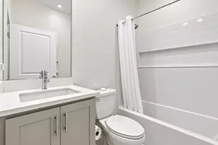 1971 Rosemary Dr, Hollister, CA 95023 - Photo 10