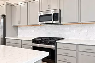 1971 Rosemary Dr, Hollister, CA 95023 - Photo 18