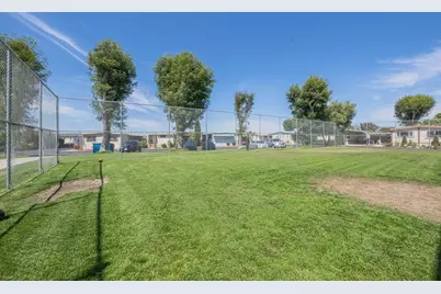 255 E Bolivar St 119, Salinas, CA 93906 - Photo 30
