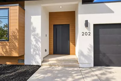 202 Thompson Ave, Mountain View, CA 94043 - Photo 4