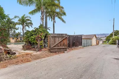 16 Stanford St, Watsonville, CA 95076 - Photo 44