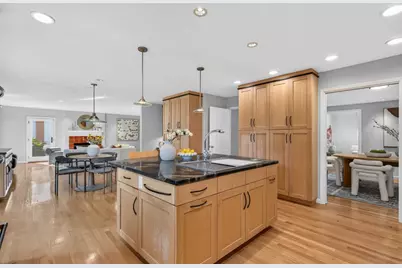 22268 Bellevue Ave, Cupertino, CA 95014 - Photo 12