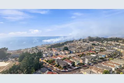 295 Edgewood Dr, Pacifica, CA 94404 - Photo 40