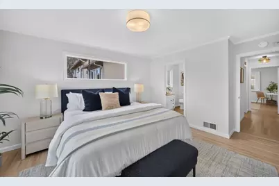 1516 Alturas Dr, Burlingame, CA 94010 - Photo 36