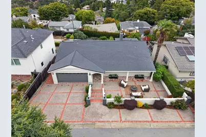 1516 Alturas Dr, Burlingame, CA 94010 - Photo 4
