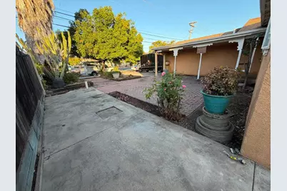 185 N White Rd, San Jose, CA 95127 - Photo 1