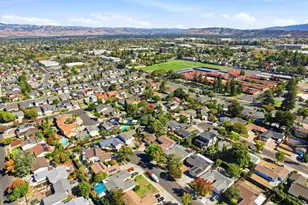 1304 Cherry Ct, San Jose, CA 95118 - Photo 38