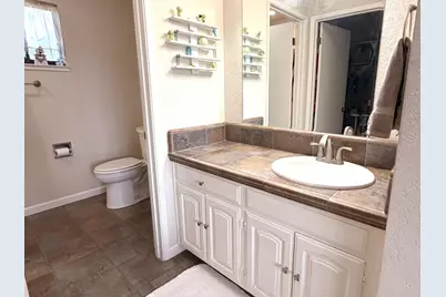 856 Duffin Dr, Hollister, CA 95023 - Photo 16