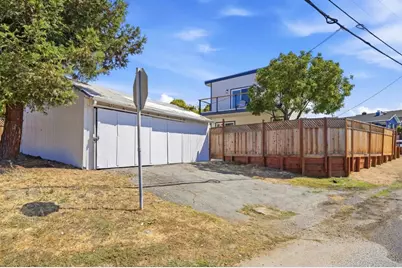 16972 Rolando Ave, Castro Valley, CA 94546 - Photo 50