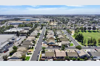 1093 Lambdin St, Manteca, CA 95336 - Photo 42
