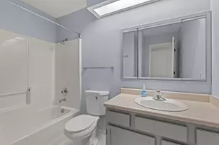 38 Rebecca Ln, San Francisco, CA 94124 - Photo 12