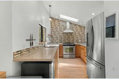 19060 Laurel Dr, Los Gatos, CA 95033 - Photo 18