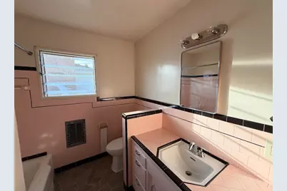 427 Carmel St, Watsonville, CA 95076 - Photo 6
