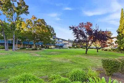 7100 Rainbow Dr 33, San Jose, CA 95129 - Photo 28