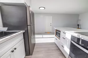 750 El Camino Paraiso, Hollister, CA 95023 - Photo 8