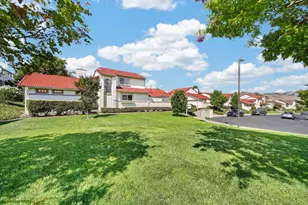 625 Plaza Invierno, San Jose, CA 95111 - Photo 40