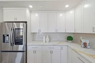 55 Calgary St, Daly City, CA 94014 - Photo 14