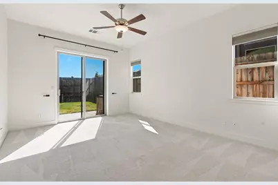 1261 Azalea Dr, Hollister, CA 95023 - Photo 30