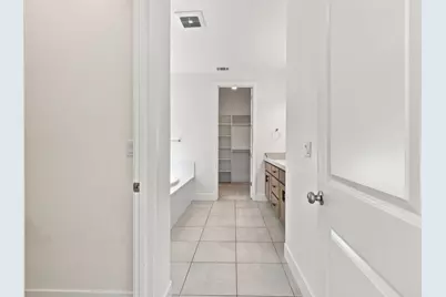 1261 Azalea Dr, Hollister, CA 95023 - Photo 32