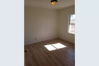 7440 38th Ave, Sacramento, CA 95824 - Photo 16
