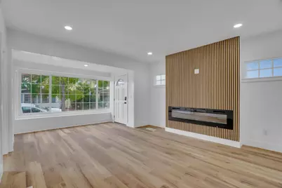 4006 Carrington St, Oakland, CA 94601 - Photo 6