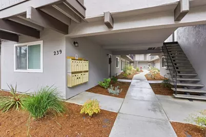 239 Easy St, Mountain View, CA 94043 - Photo 4