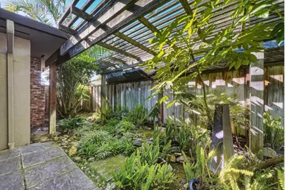 330 Hillview Dr, Fremont, CA 94536 - Photo 30