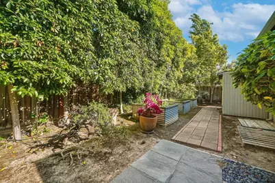 330 Hillview Dr, Fremont, CA 94536 - Photo 36