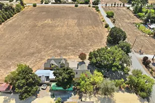 131 Magladry, Hollister, CA 95023 - Photo 70