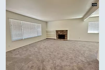 1241 Klee Ct, Sunnyvale, CA 94087 - Photo 4