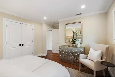 250 East Creek Drive, Menlo Park, CA 94025 - Photo 20