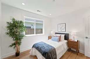 224 Ivy Dr, Menlo Park, CA 94025 - Photo 24