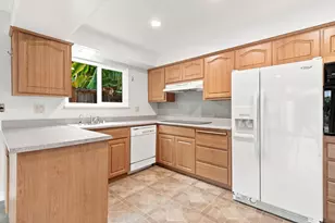121 Corinne Ave, Santa Cruz, CA 95065 - Photo 22