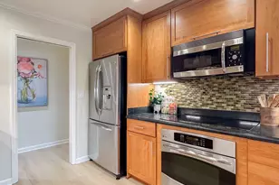 461 Burgess Dr 9, Menlo Park, CA 94025 - Photo 6