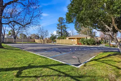 125 Connemara Way 115, Sunnyvale, CA 94087 - Photo 40