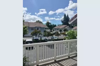 2549 Yerba Hills Ct, San Jose, CA 95121 - Photo 10