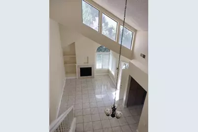 2549 Yerba Hills Ct, San Jose, CA 95121 - Photo 6