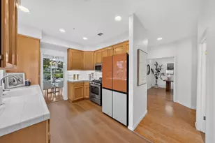 92 Outlook Cir, Pacifica, CA 94044 - Photo 8