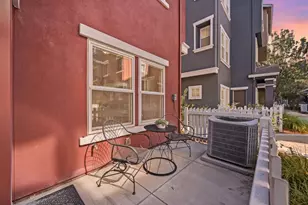 921 Alta Mar Terrace, San Jose, CA 95126 - Photo 2