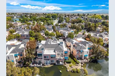 799 Lakeshore Dr, Redwood City, CA 94065 - Photo 44