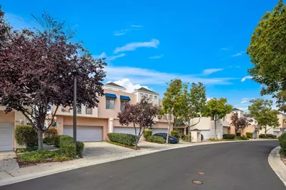 799 Lakeshore Dr, Redwood City, CA 94065 - Photo 4