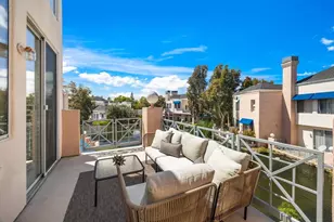799 Lakeshore Dr., Redwood City, CA 94065 - Photo 18