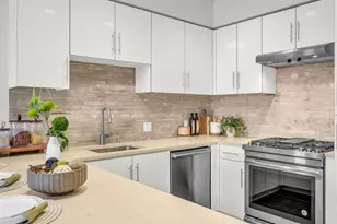 555 Innes Ave 313, San Francisco, CA 94124 - Photo 16