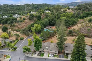 22990 Cricket Hill Rd, Cupertino, CA 95014 - Photo 30